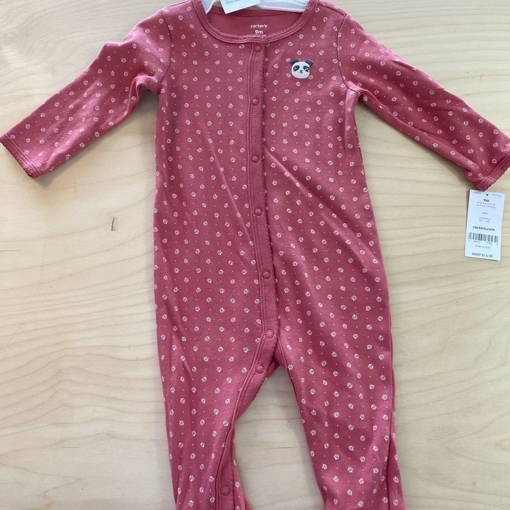 Carter’s Baby Sleeper Size 9 Months (BK)